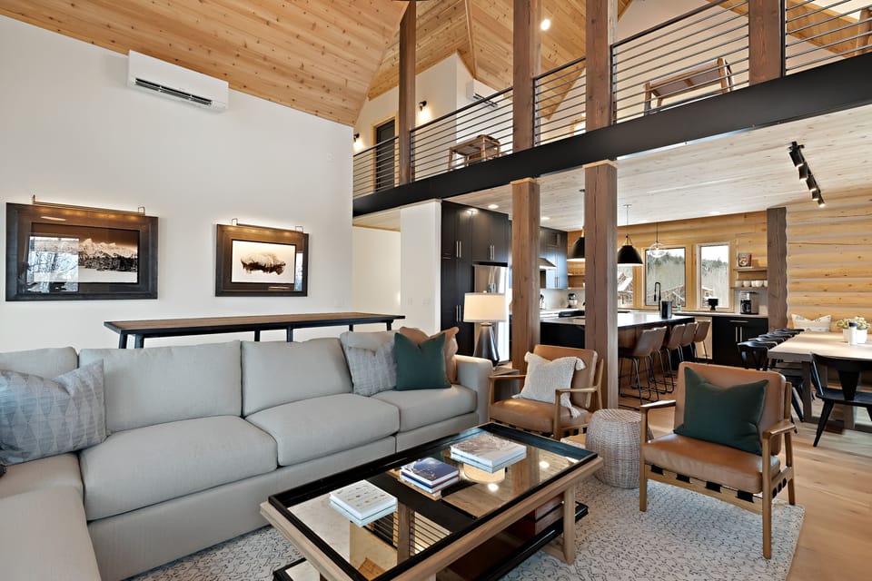 Stretch out in the bright great room with lofty ceilings.