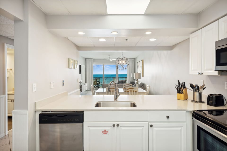 Kitchen -Gulf Views Throughout!