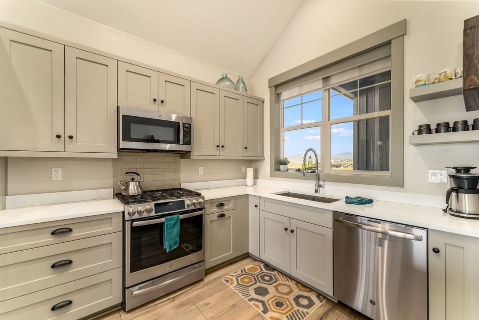 Main floor kitchen