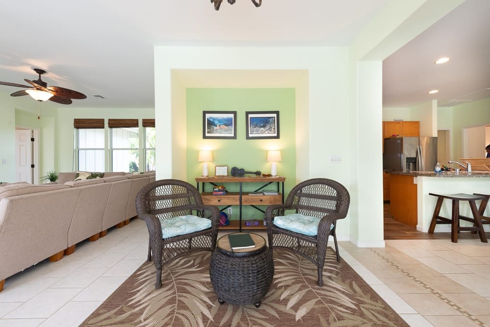 Small sitting area