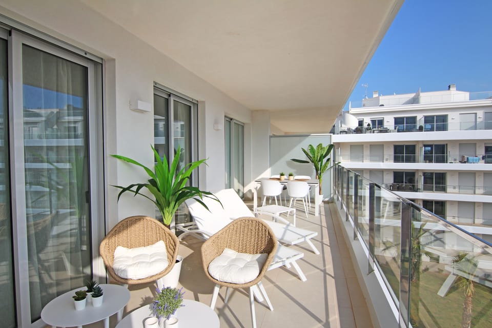 Outdoor dining area
