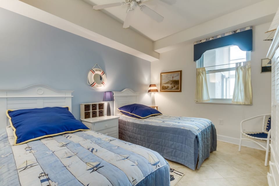 3rd Bedroom w/2 Twins