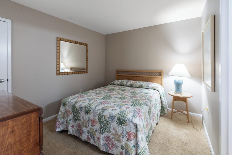 3rd Bedroom w/1 Queen