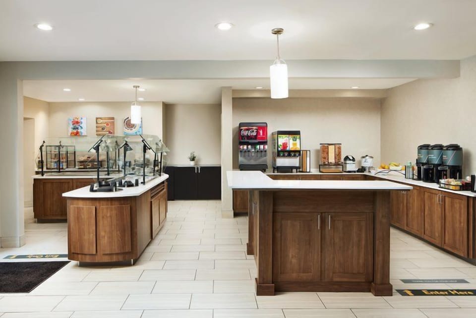 Savor a delicious breakfast in the bright dining area, perfect for fueling your day.