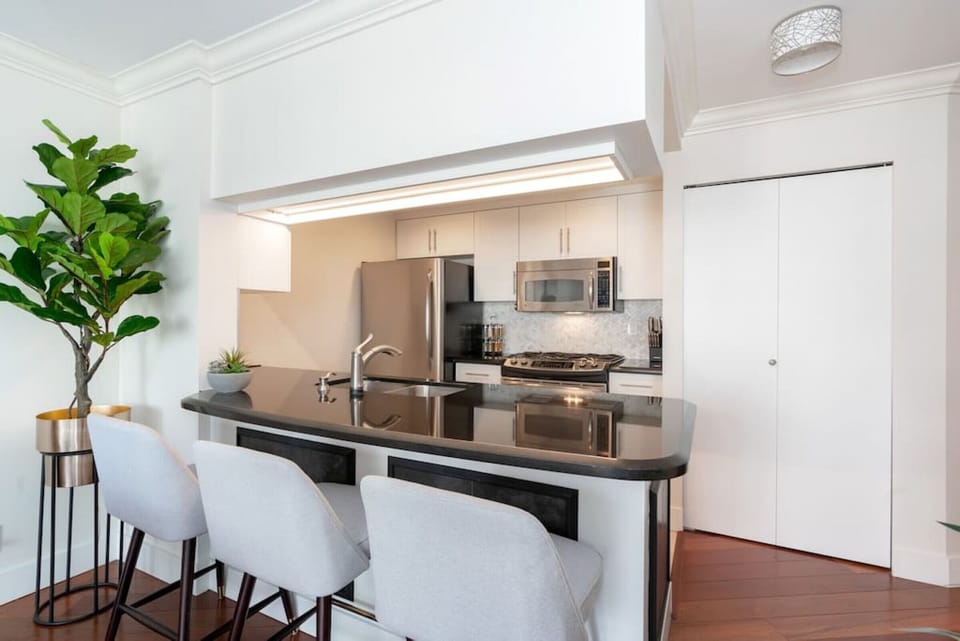 Kitchen and island seating