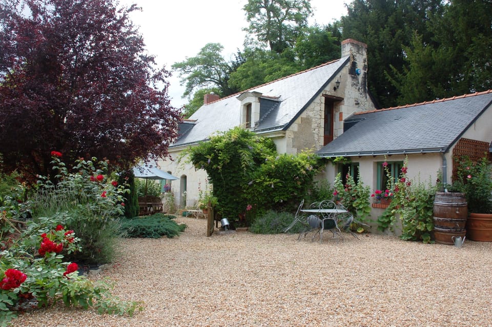 Traditional Loire tuffeau stone buildings.