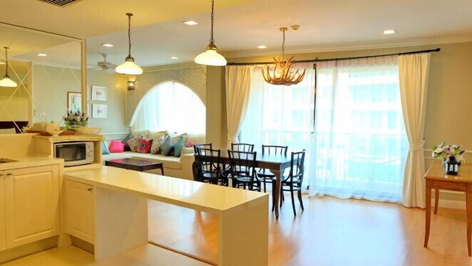 #703 Moroccan style2 bedroom/pool view