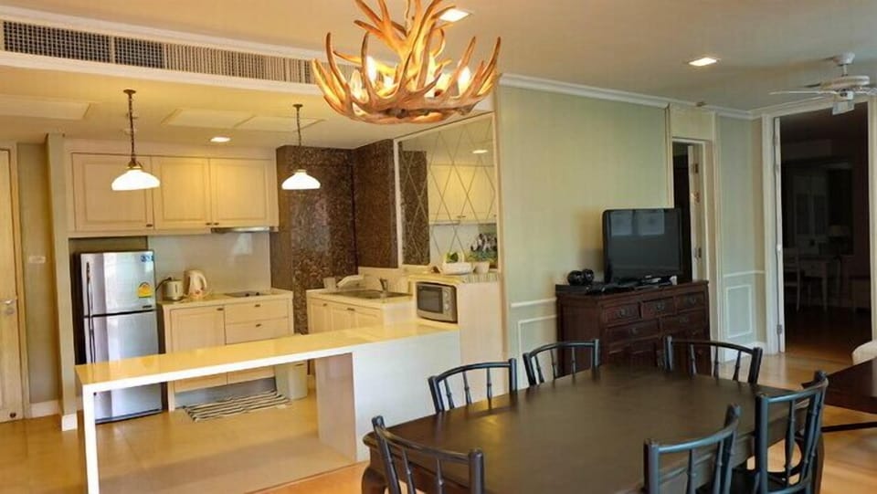 #703 Moroccan style2 bedroom/pool view