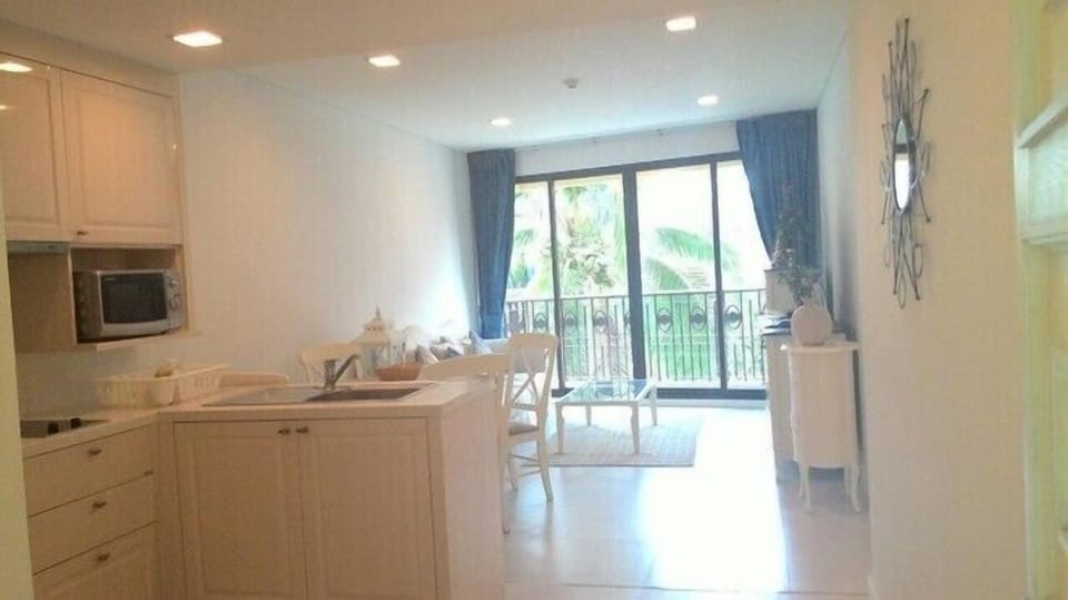 #776 Moroccan style2 bedroom/pool view