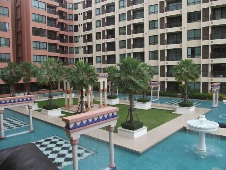 #736 Moroccan style 1 bedroom/pool view