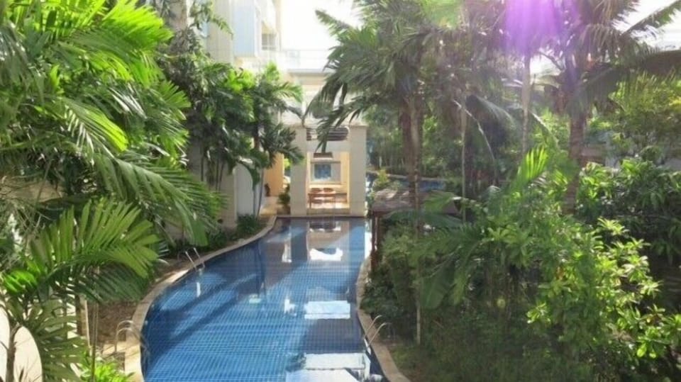 #714-S2  2BR villa / pool view