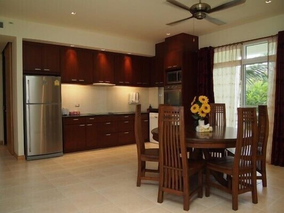 #712-S1 Lagoon condo 2BR/pool view 