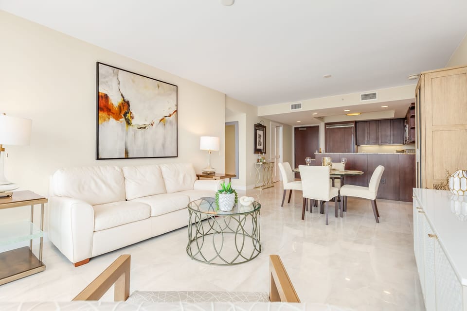 Open Concept Condo