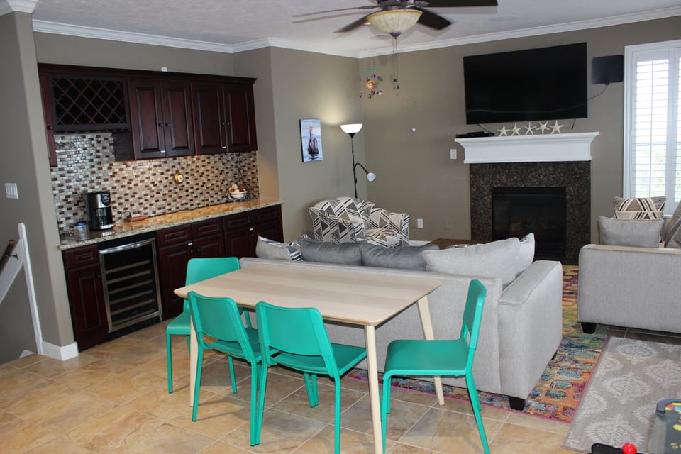 Chat, play board games or watch a movie on the 65" smart HDTV with DVD player.