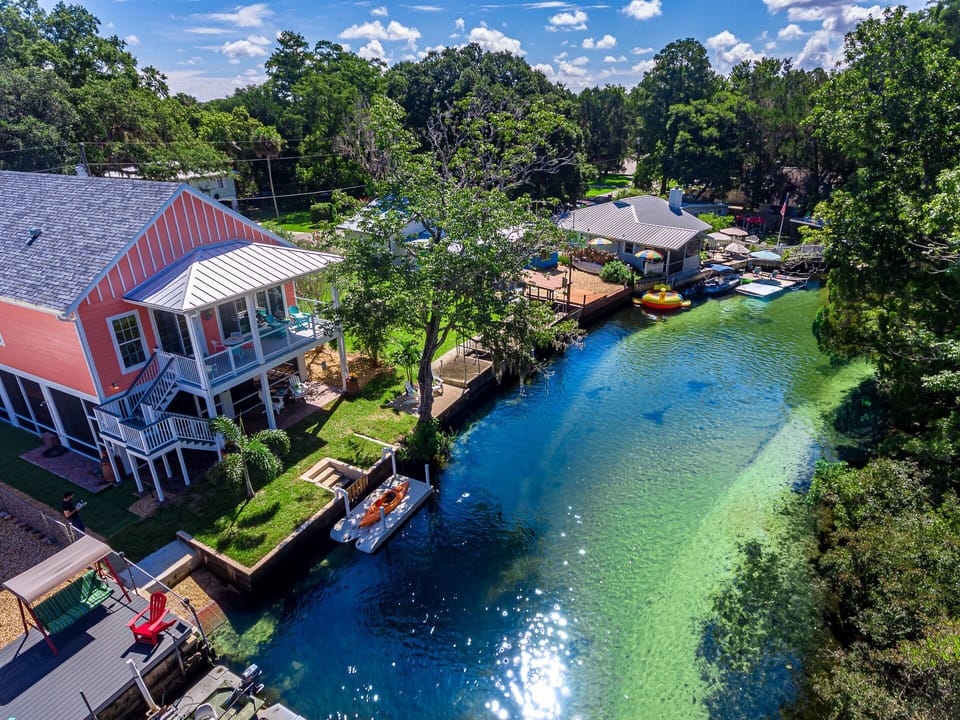 Directly on the main river. Just down from Rogers Park!