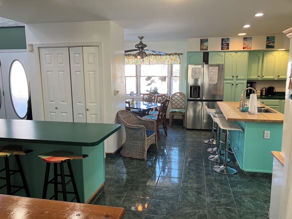 Large open floor plan, all one level. 