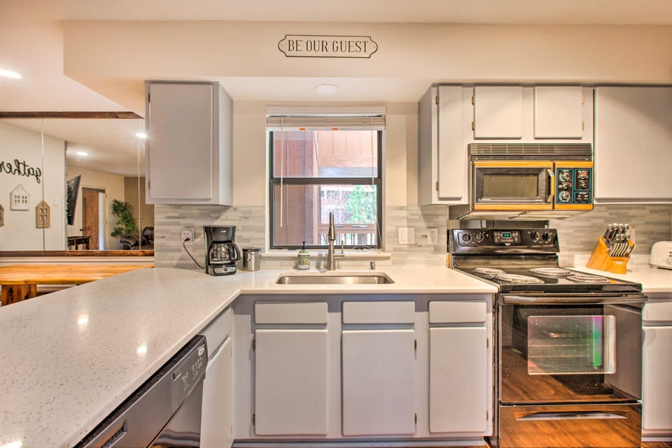 Kitchen | 1st Floor