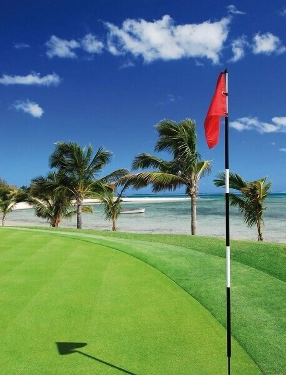 Paradis Golf Course - 15 mins drive