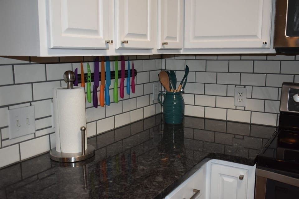 Fully Stocked kitchen