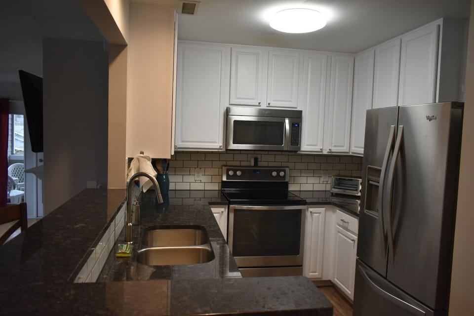 Kitchen Stainless, Granite