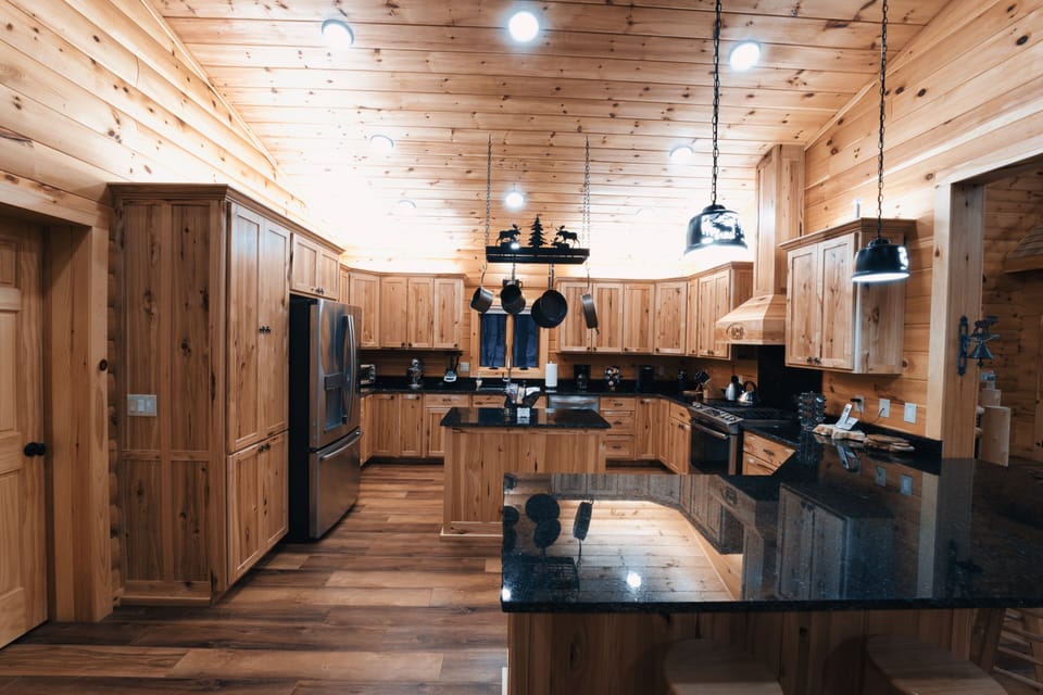 Well equipped kitchen