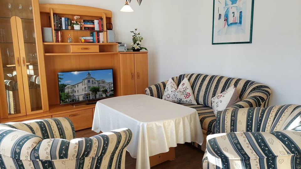 House Volksbank - 90027 Apartment in Binz