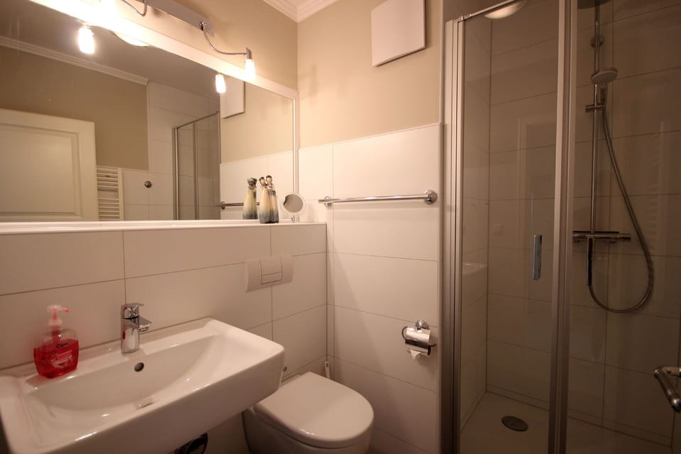 Villa Laetitia, Whg. 9 Apartment in Binz