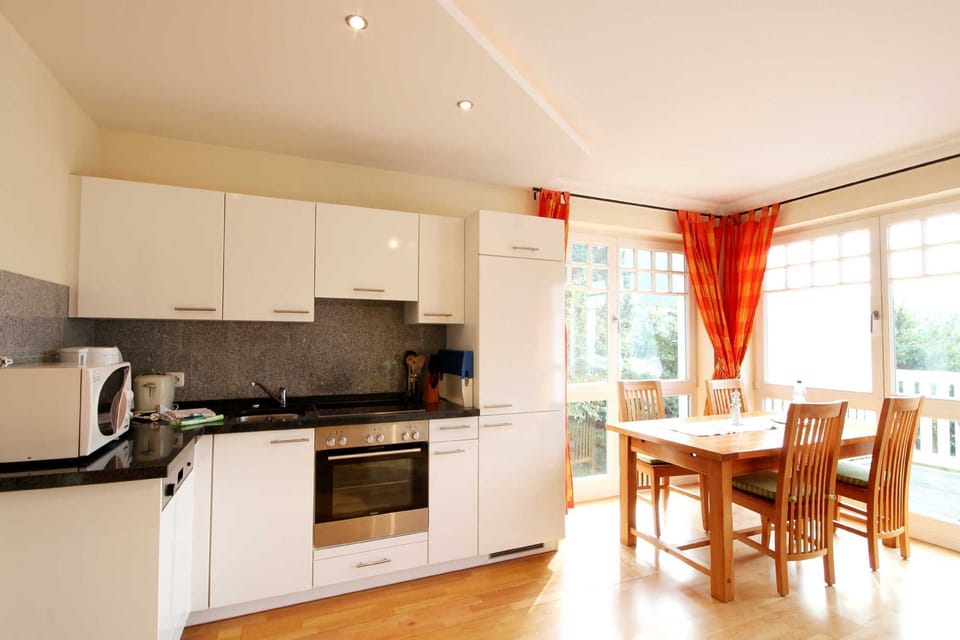 Villa Danae - 90792, Germany Apartment in Binz