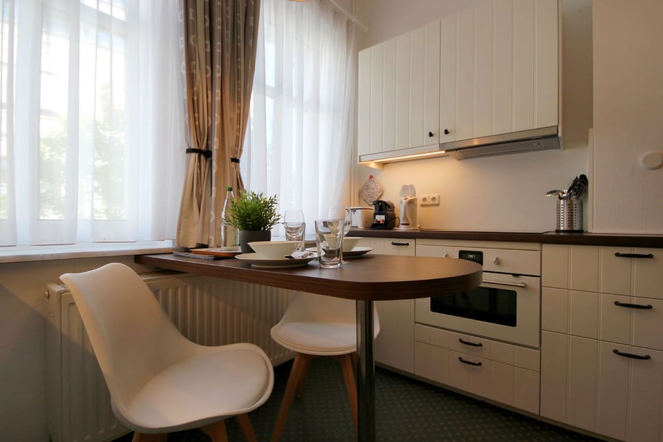 House Felicitas - 90721 - Sunrise Apartment in Binz