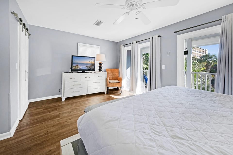Master bedroom suite