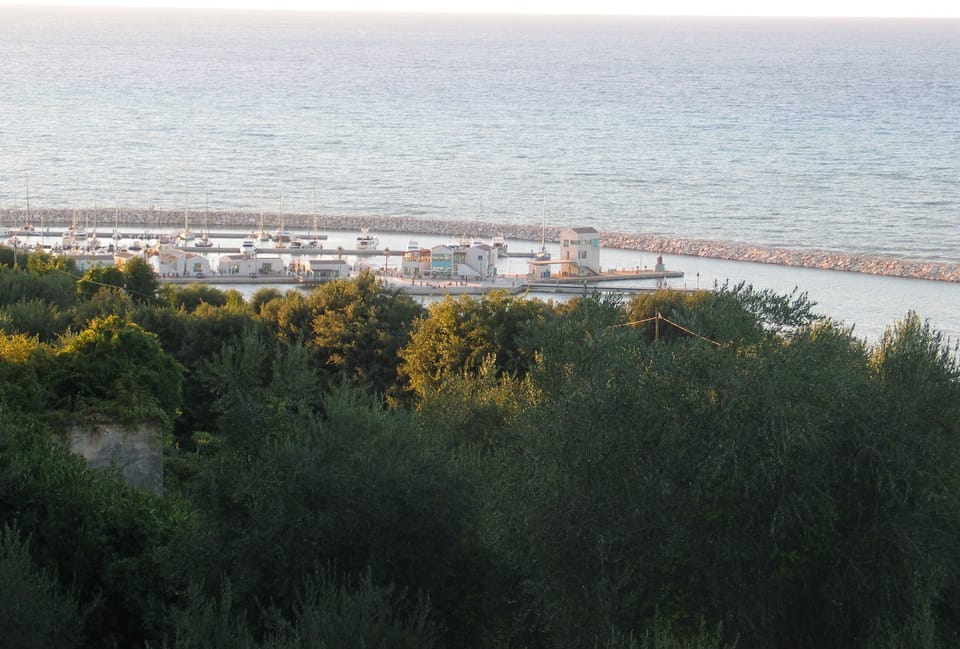 Apartment in Villa with sea view House in Rodi Garganico