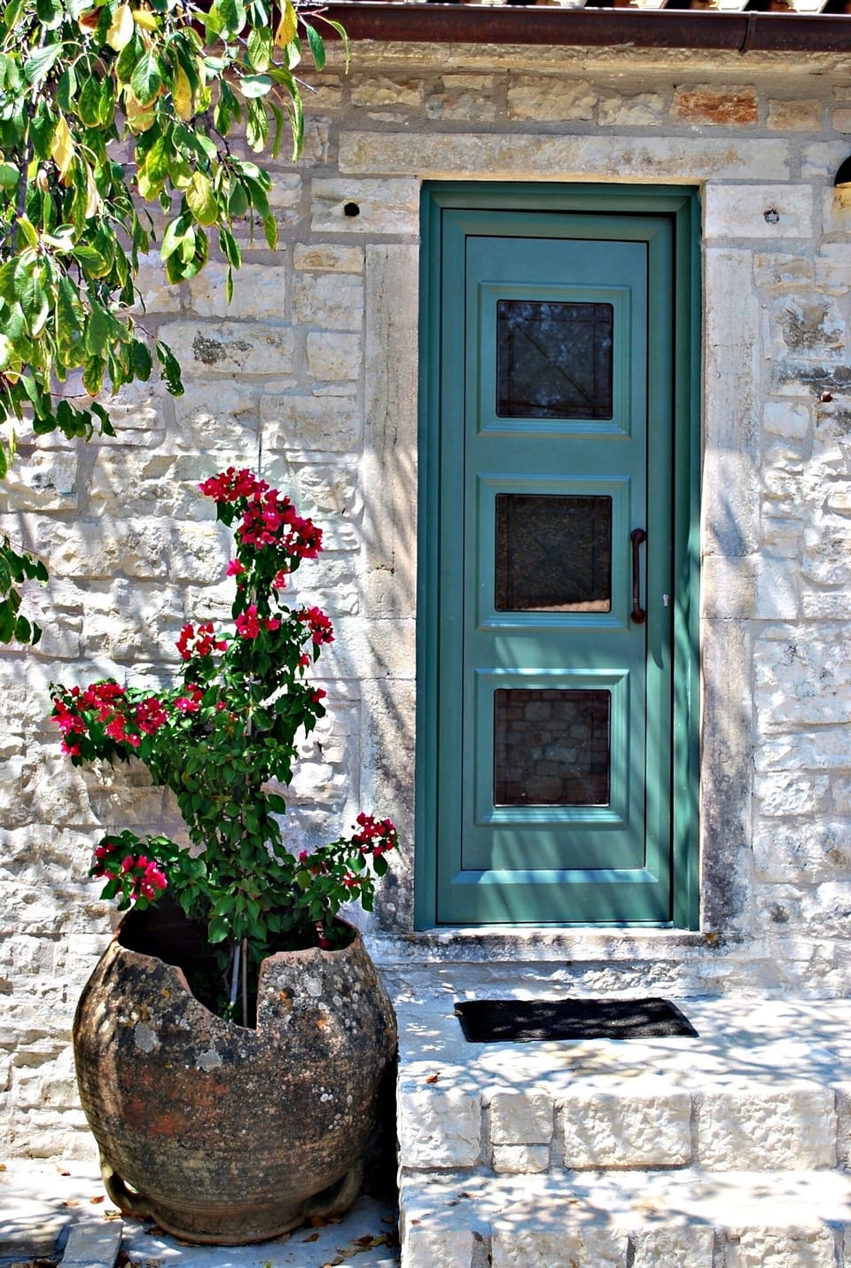 myPaxos Villa - Main entrance