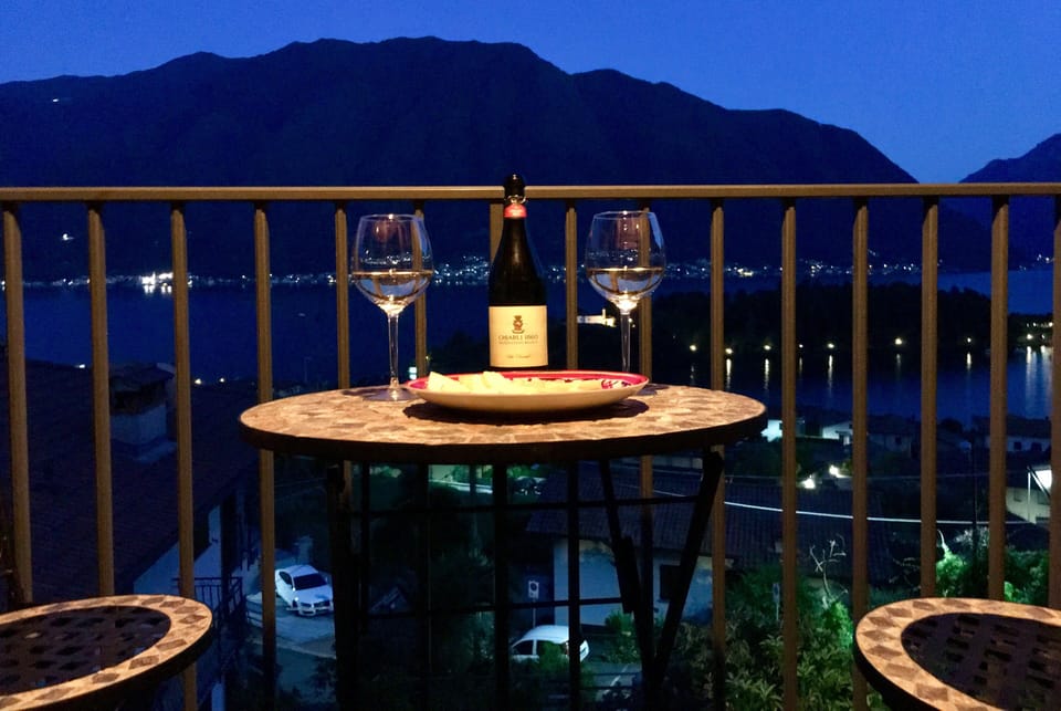 Top floor balcony 