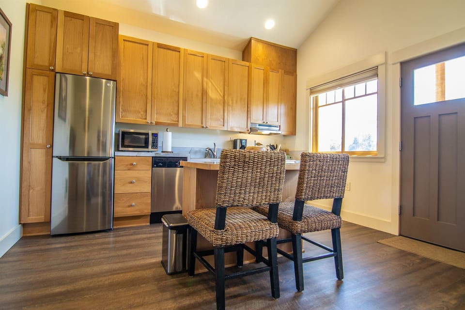 Island and extra seating
