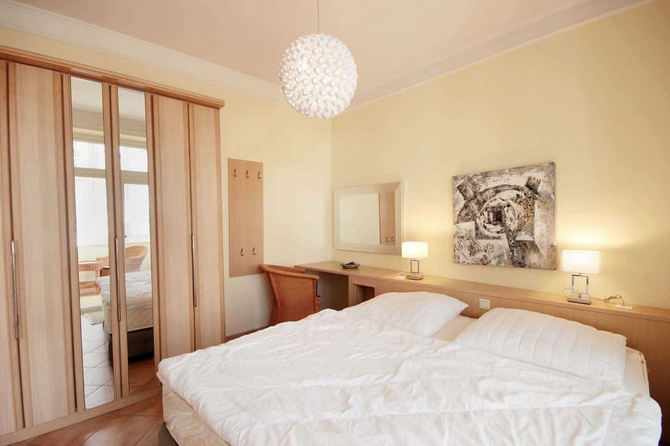 Villa Malepartus, Whg. 1 Apartment in Binz