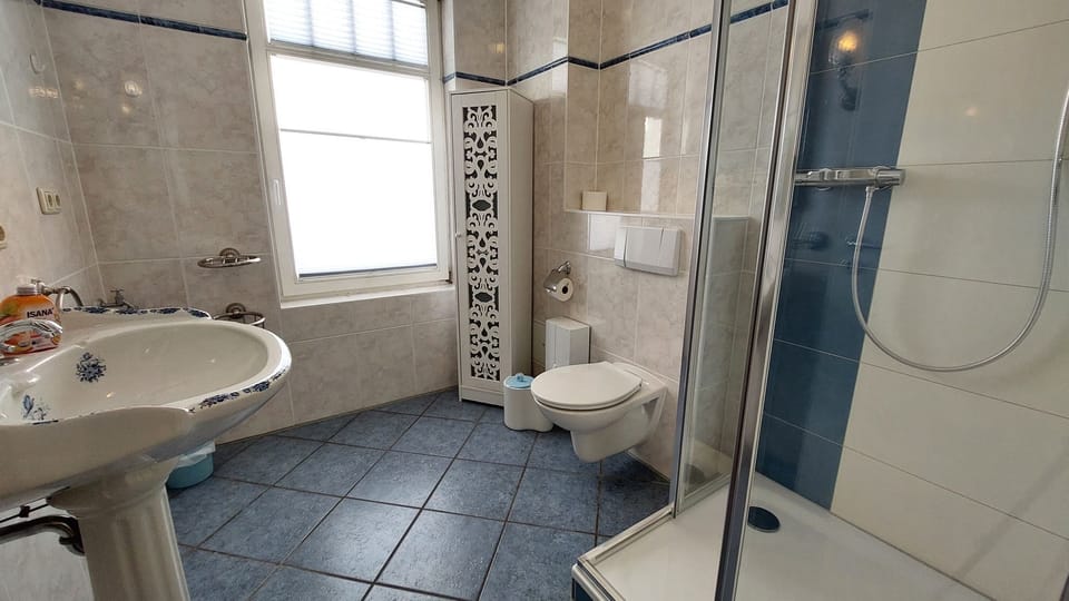 Villa Saxonia - 90030 Apartment in Binz