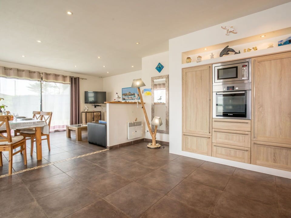 Furniture, Table, Building, Cabinetry, Lighting, Wood, Chair, Hall