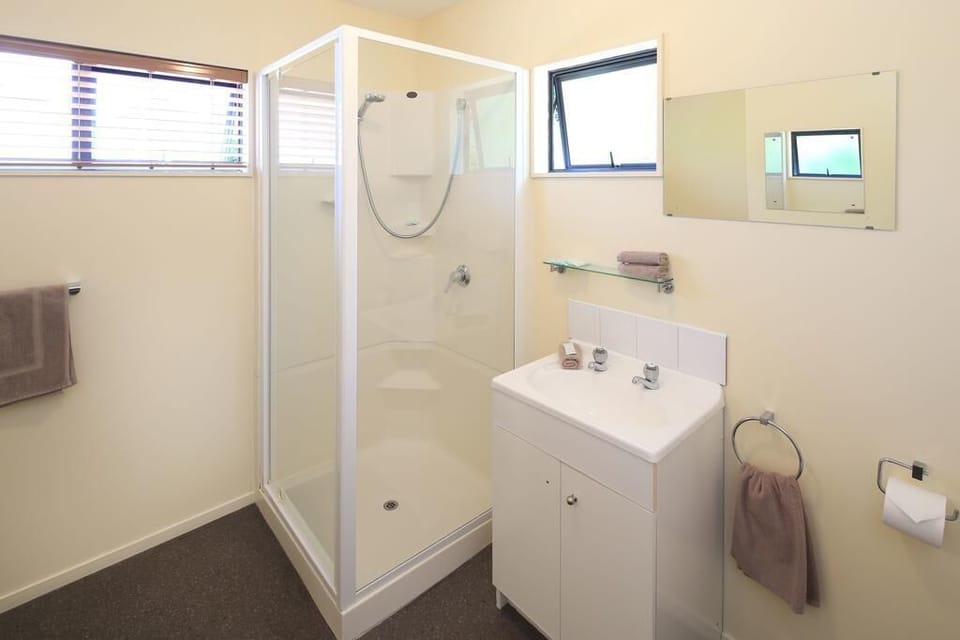 Cottage Bathroom