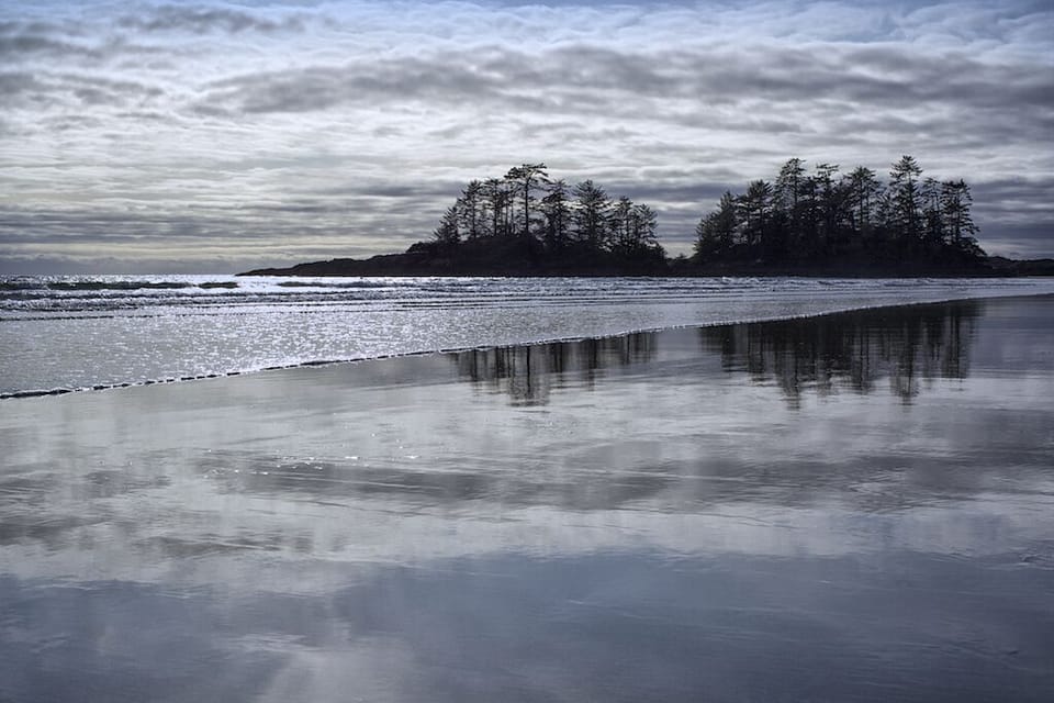 Chahayis  a private home on Chesterman Beach House in Tofino