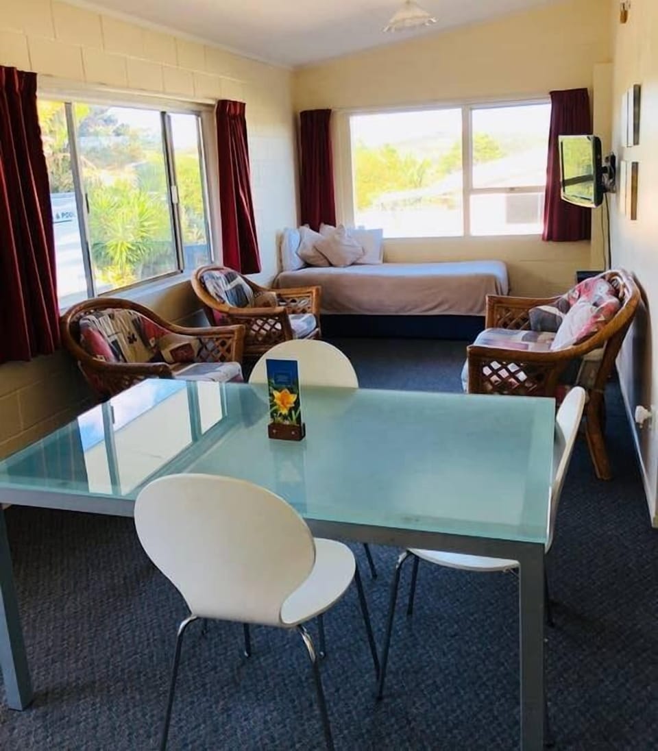 Spacious, Family Friendly Self Contained Two Bedroom
