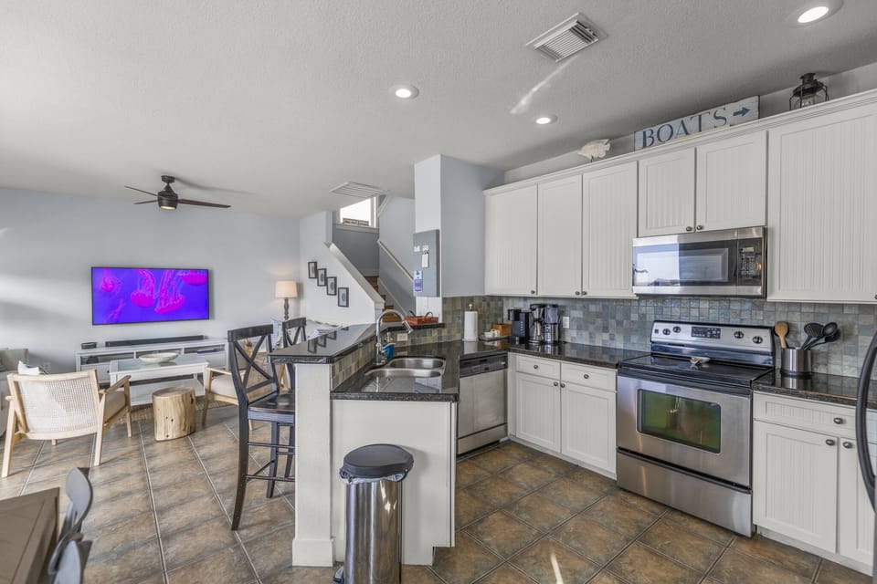 Enjoy the open spaced living room/kitchen 