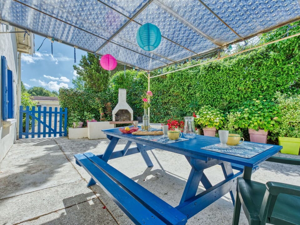 Plant, Botany, Table, Shade, Outdoor Furniture, Chair, Outdoor Table, Line, Leisure, Cloud