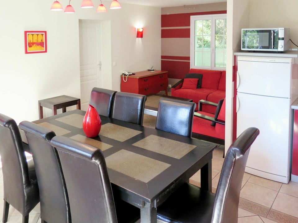 Table, Furniture, Picture Frame, Chair, Television, Living Room, Interior Design, Couch, Window, Flooring