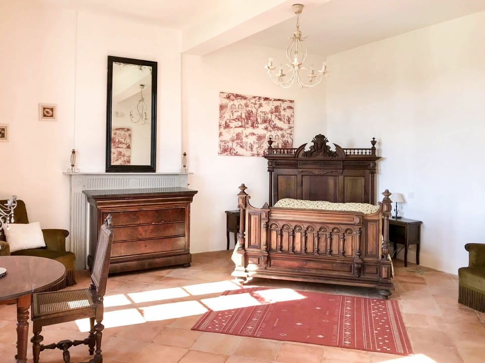 Furniture, Building, Drawer, Wood, Interior Design, House, Cabinetry, Flooring, Floor