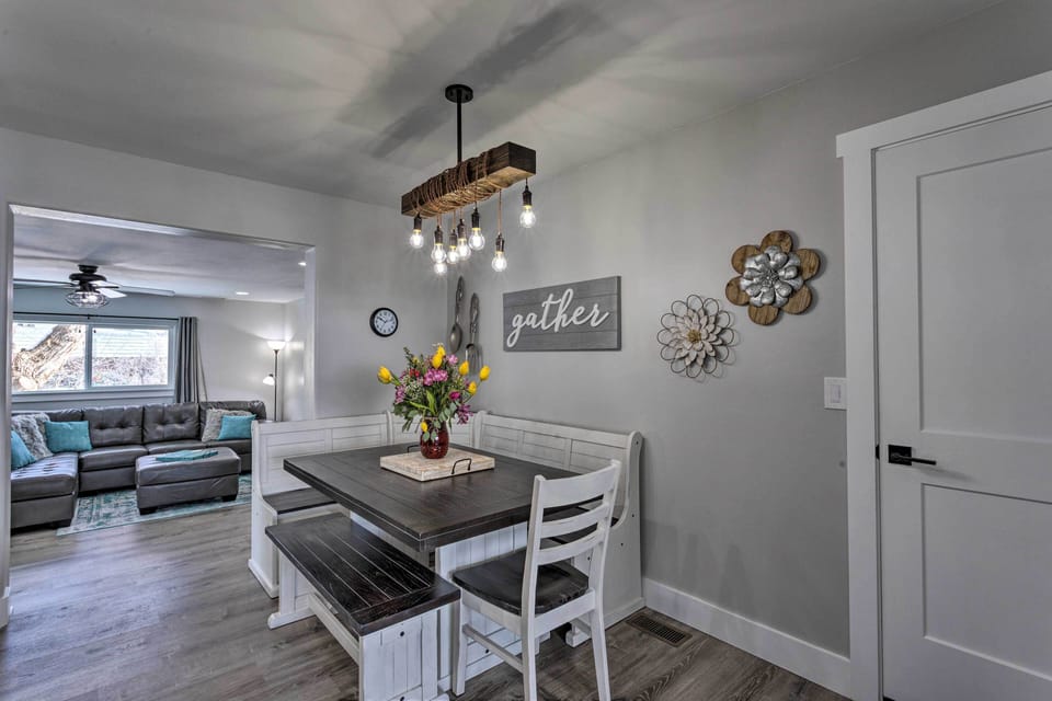 Dining Space | Dishware/Flatware