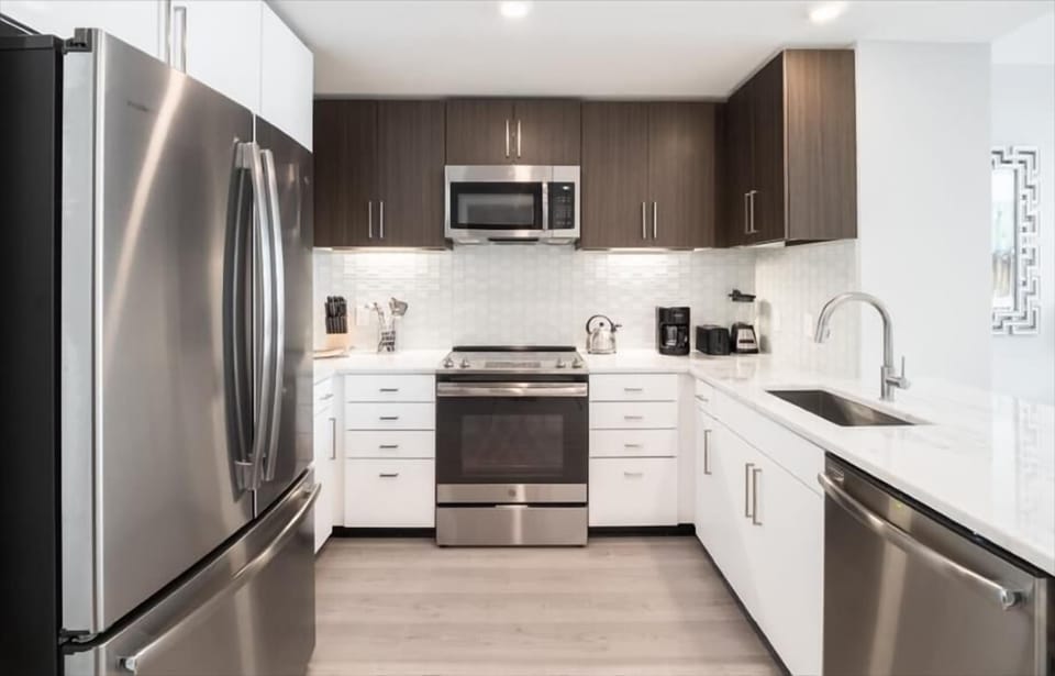 Bethesda 1 Bedroom Kitchen