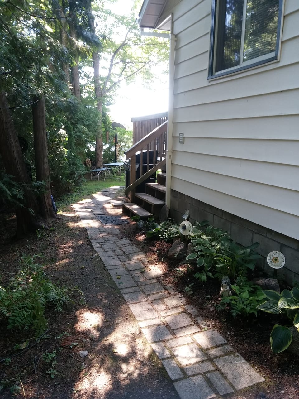 walkway to lake from driveway/ parking for 3 to 4 cars