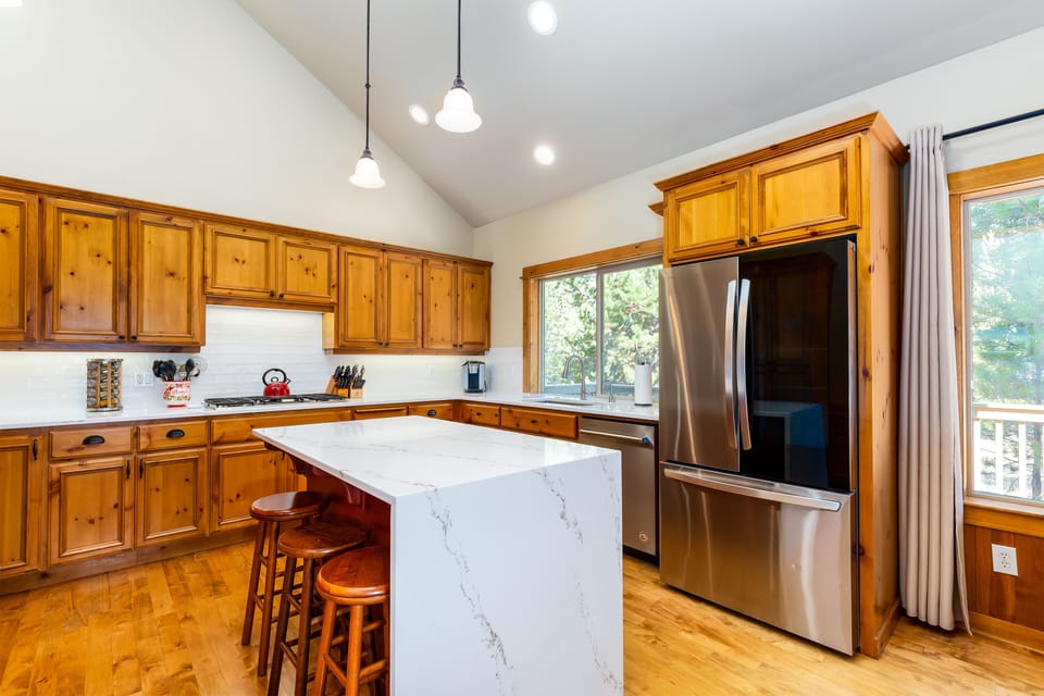 Kitchen - Main Level