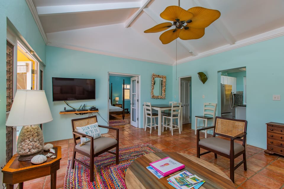 Living room into Suite 1