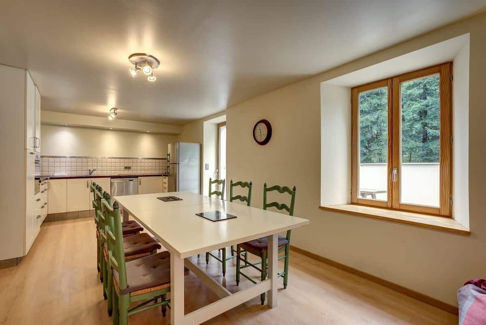 Large fully fitted kitchen and dining area 